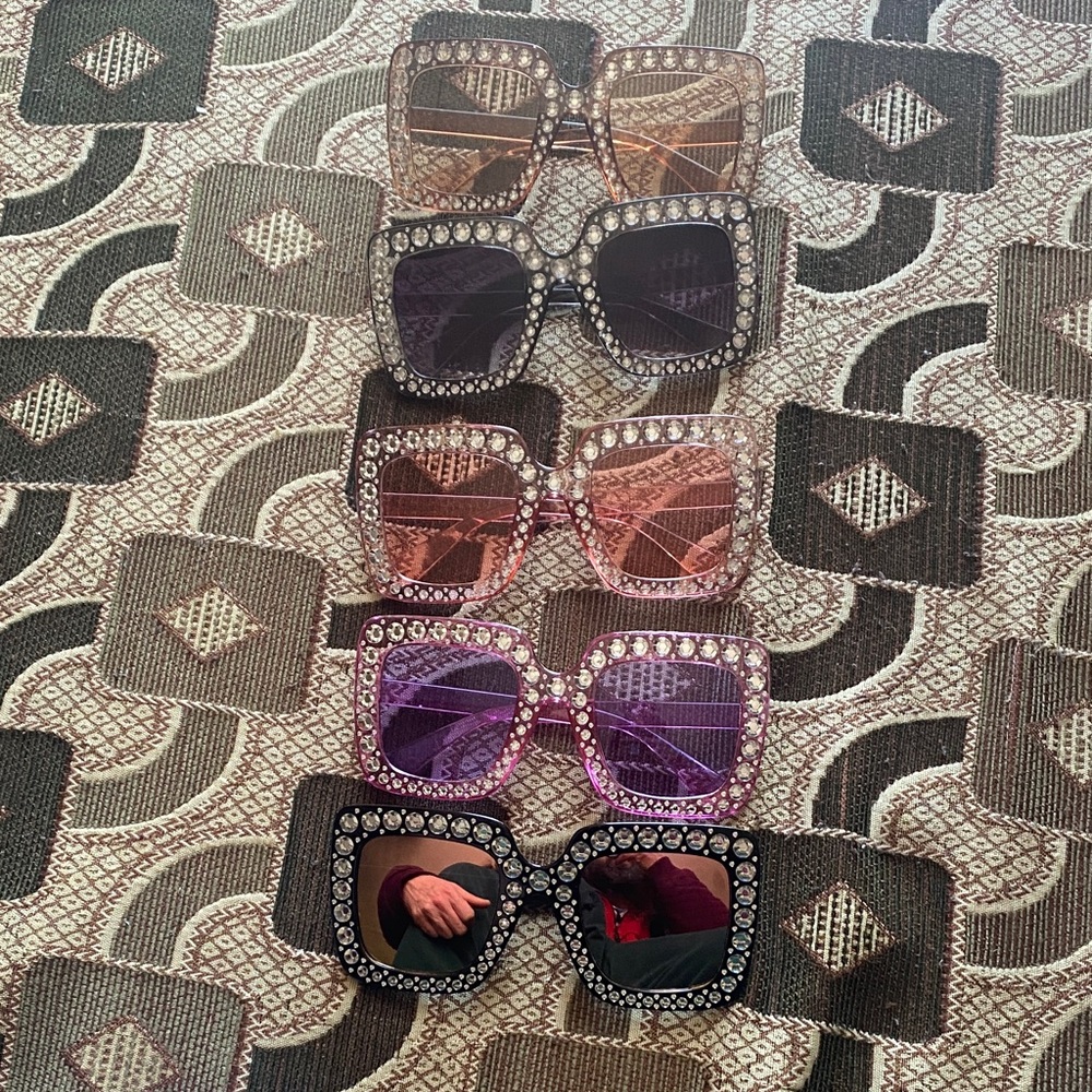 ✨ 5-Piece Oversized Rhinestone Sunglasses Fashion Shades Lot –Square Glam Frames